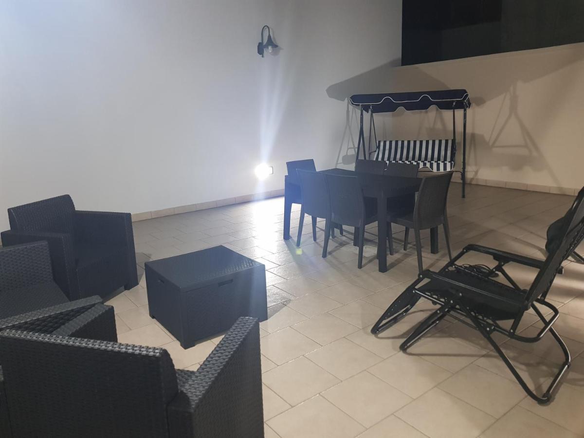 Vacation Rental "Nonna Cecilia" Lecce Bagian luar foto