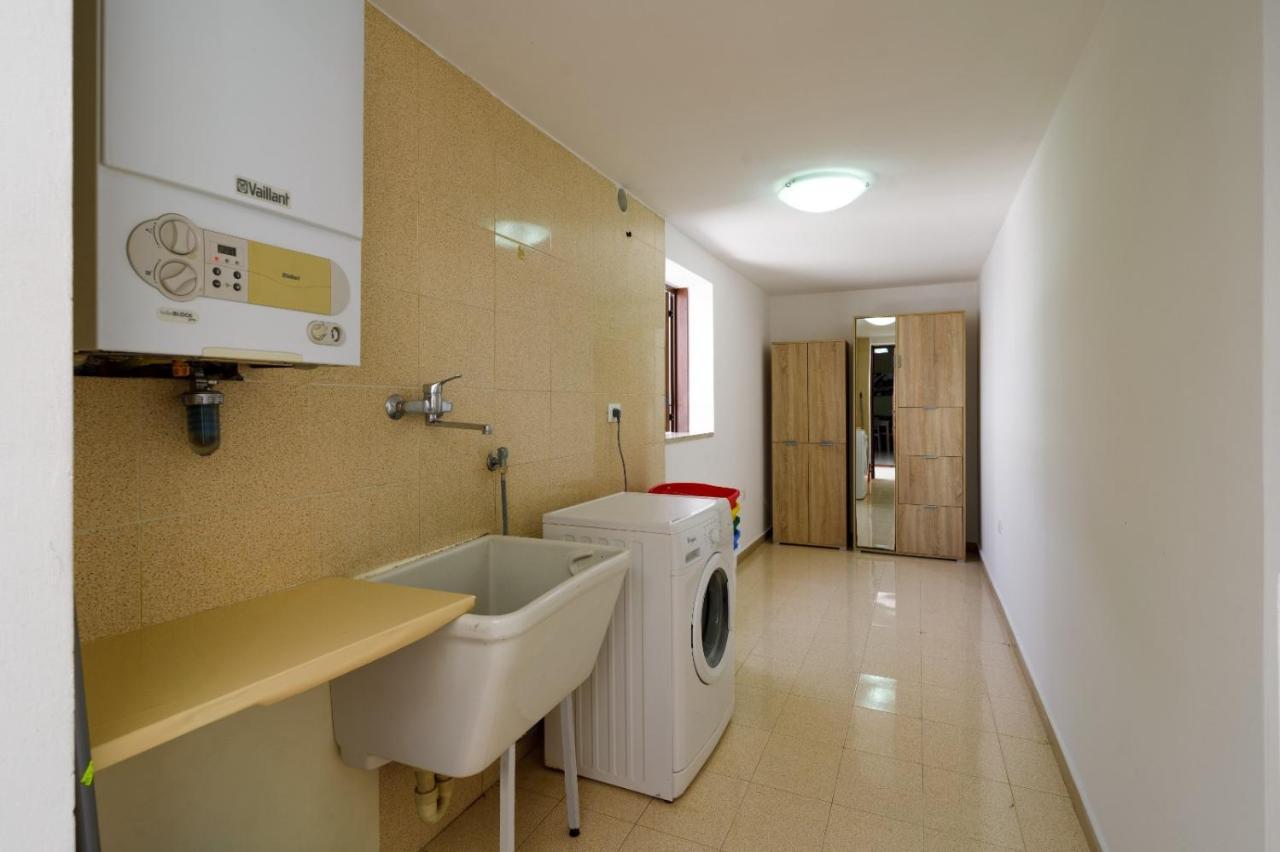 Vacation Rental "Nonna Cecilia" Lecce Bagian luar foto